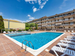 Apartment Apartaments Del Sol by Interhome